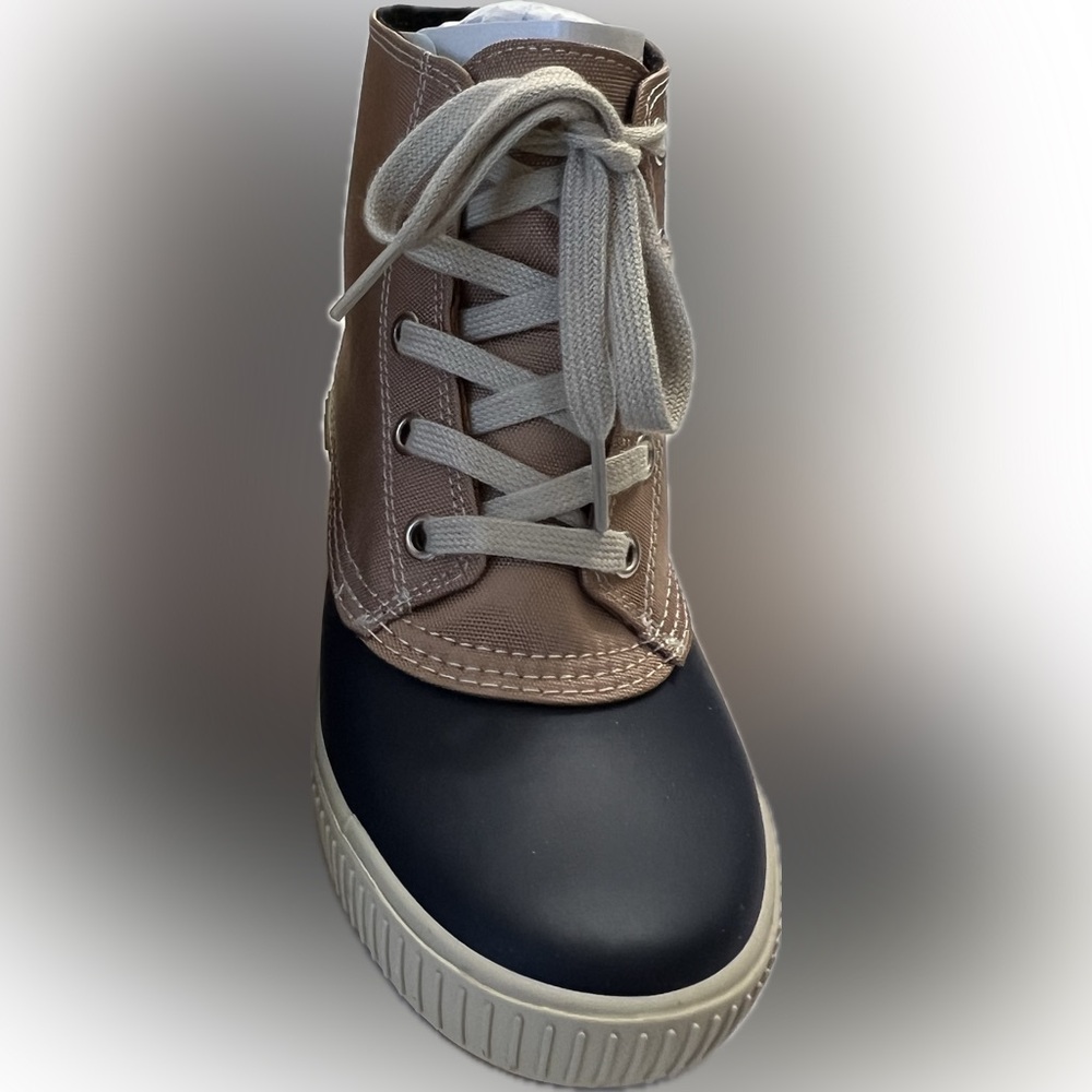 Cougar Ankle Boots in Brown and Black
